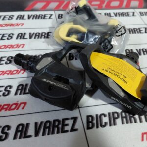 PEDAL SHIMANO DE RUTA RS500