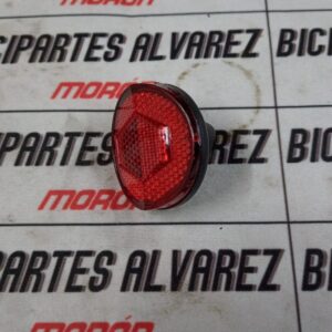 OJO DE GATO AL GUARDABARRO