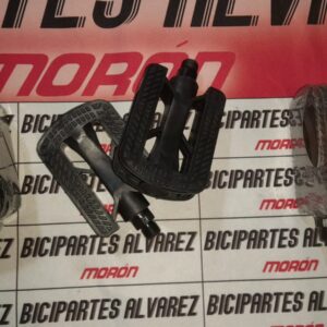 PEDAL PLASTICO TT IMPORTADO